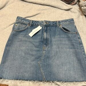 Classic denim skirt Top Shop Brand New!!!!!